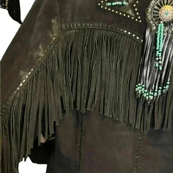 Scully - Picture 11 of 16